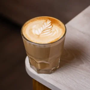 FLAT WHITE